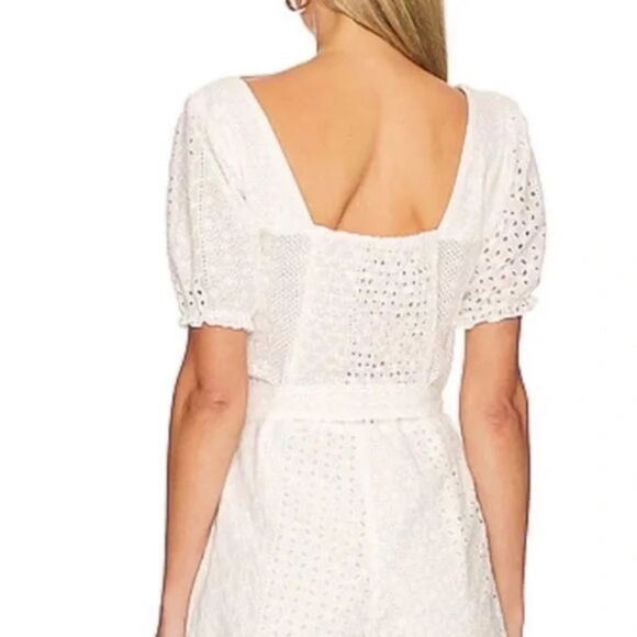 NWT REVOLVE BLANKNYC Puff Sleeve Romper in Downtown Vibes. Size Large - Picture 3 of 8